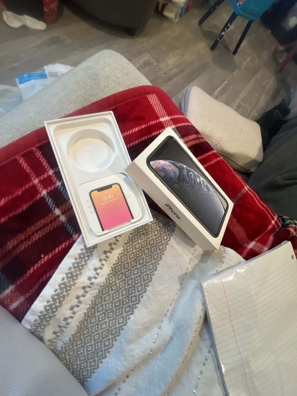 Apple iPhone XR Box Only